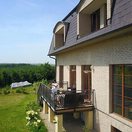 Villa Homestay Nad Helmrovkou Прага Екстериор снимка
