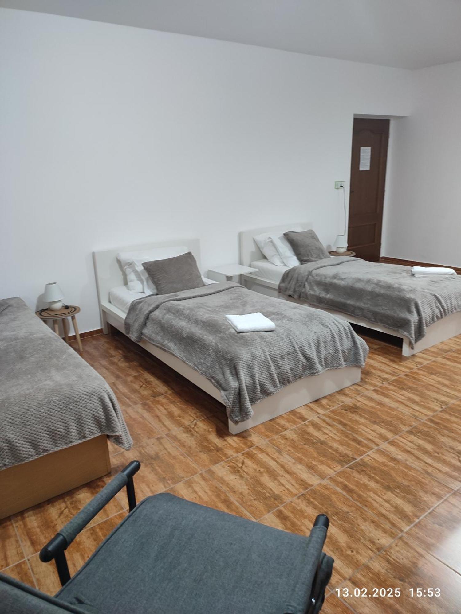 Villa Homestay Nad Helmrovkou Прага Екстериор снимка